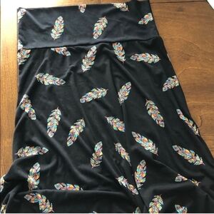 Colorful Feather Print Black Skirt